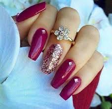 Deep Red Magenta With Gold Detail Trendy Nails Magenta Nails Pink Nails