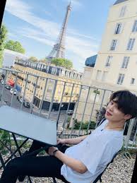 9 صور بارك جيمين خلال عطلته Jimin 2020 Jimin Wallpaper Aesthetic Pictures Boyfriend Material