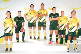 Мара уилсон, дэнни девито, ри перлман и др. The Matildas Have The Best Jersey In The 2019 Women S World Cup Complex Au