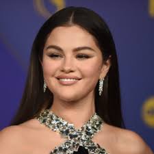 Melissa Rose Bernardo