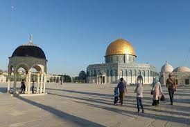 Hasil gambar untuk masjidil aqsa asli