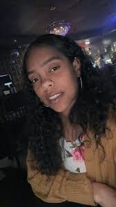 Shonna Ford's Instagram, Twitter & Facebook