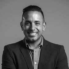 LUMA awards contract to Ray Chacón, a friend of former governor Luis  Fortuño