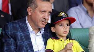 Cumhurbaşkanı, recep tayyip erdoğan yeniden başbakan, ahmet davutoğlu yeniden dışişleri bakanı olsun! Ahmet Akif Albayrak Uludag Sozluk