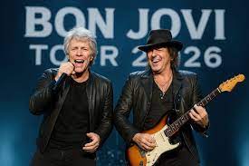 Rock fans around the globe are celebrating as Bon Jovi officially confirmed  their long-awaited 2026 world tour, and the biggest surprise is the return  of legendary guitarist Richie Sambora to the lineup.