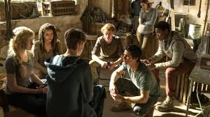 We don't have any reviews for die auserwählten. Maze Runner Die Auserwahlten In Der Todeszone Filmkritik Dystopisches Endzeitszenario Mit Grossen Effekten Blengaone