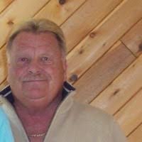 80+ perfiles de «Heacock»