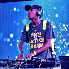 Download Mp3 Vigro Deep Gegedla Ft Kamo Mphela Fakaza