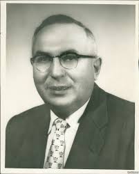 1960 Photo Frank Wald Pres Owner Foodland Stores Washington State Business  8X10