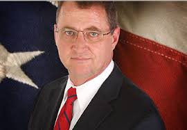 Greg Anders's Instagram, Twitter & Facebook