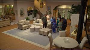 We will tell you about it as you scrolling down the kitchen promotion package(rm7,699) is a straight kitchen cabinet design. A Look Back At The House From The Fresh Prince Of Bel Air Hooked On Houses