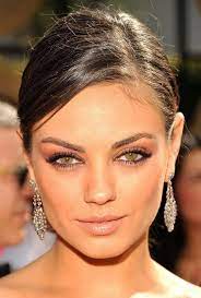 Jul 24, 2021 · zu ihrem 52. Augen Schminken 55 Make Up Ideen Fur Den Sommer Haselnussbraune Augen Grune Augen Schminke Fur Die Hochzeit