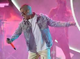 Estos son mejor canción pop/rock, mejor interpretación reguetón y mejor canción de rap/hip hop, las cuales, según un comunicado oficial de la academia, recibieron un gran número de inscripciones. Fan De Bad Bunny Estas Son 10 De Sus Canciones Imprescindibles Musica Los40