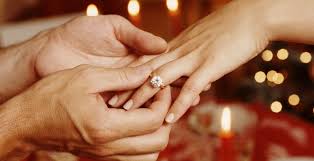 «﴿الحمد لله رب العالمين﴾ هي السبع المثاني، والقرآن العظيم الذي أوتيته»، وذلك لأنها افتتح بها المصحف في الكتابة، ولأنها تفتتح بها الصلاة في القراءة. Ù‚Ø±Ø§Ø¡Ø© ÙØ§ØªØ­Ø© Ø§Ù„Ø®Ø·ÙˆØ¨Ø© ÙÙŠ Ø§Ù„Ù…Ù†Ø§Ù… Ù„Ù„Ø¹Ø²Ø¨Ø§Ø¡