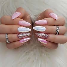 Just check the best halloween nail designs in 2018 between creepy coffin shaped halloween nails, halloween press on nails and more of halloween. Beautiful Pink Nail Designs That Are Suitable For The Winter Of 2019 01 Pink Nails Pink Nail Designs Trendy Nails