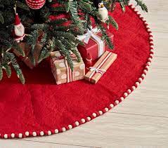 West Elm X Pbk White Pom Pom Tree Skirt Tree Skirts Pom Pom Tree Christmas Tree Skirt