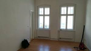 Schaue dir einfach unsere videos an und buche online. 2 Zimmer Wohnung Zu Vermieten Kaiserstr 3 12105 Berlin Tempelhof Mapio Net