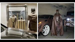 Attempting to throw his own spin on the dark knight's duds, scott wore a brown variation of the cape and cowl, and people were not into it. Travis Scott Dresses Up As Batman For Halloween Agoodoutfit