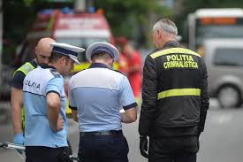 A policeman from the brasov road office was looking for parking near the police headquarters. Un Preot Care A Fost Implicat Intr Un Accident Auto Mortal A Fugit De La Locul Accidentului Ce S A Intamplat Cu Omul Bisericii Foto