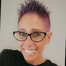 Ginger Elder's Instagram, Twitter & Facebook