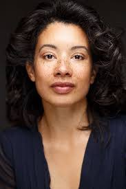 Isabelle Peters's Instagram, Twitter & Facebook