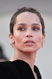 Das ändern von kurzen frisuren könnte jedoch eine positive sache sein. Die Schonsten Kurzhaarfrisuren Fur Den Sommer 2021 Passend Zu Ihrer Gesichtsform Vogue Germany