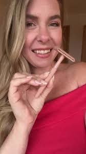 It's Day 10 or our Virtual Nontoxic Advent Calendar! Today I am encour...