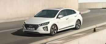 Masina noua vs masina rulata 2. Noul Hyundai Ioniq Hibrid 2020 Preturi Motorizari Dotari Specificatii
