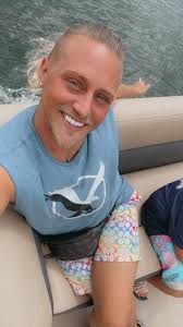 My beautiful #family 🥹🏖️🐬🌅 #familyvacation2023 #tngaydads #blessed 💛