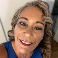 400+ "Bacón" profiles