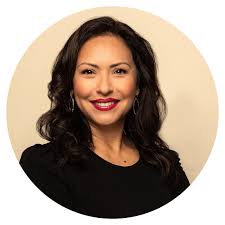 Belinda Garza's Instagram, Twitter & Facebook