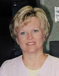 Merle Richards's Instagram, Twitter & Facebook