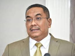 Pejabat menteri besar johor, aras 4, bangunan dato' jaafar muhammad, kota iskandar, 79503 iskandar puteri. Menteri Besar Kedah Nafi Pilih Kasih Buli Pegawai Umno