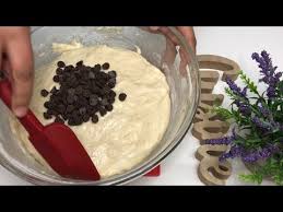 Sans Petrissage Et Sans Mettre La Main Dans La Pate Brioches Au Chocolat Ultra Moelleuses Youtube En 2020 Brioche Chocolat Gateaux Et Desserts Recette Croissant