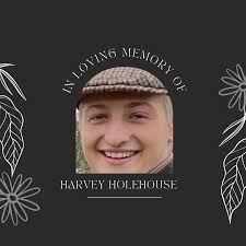 As a community we are absolutely heartbroken to hear the tragic news of the  passing of OW Harvey Holehouse. A much loved and respected member of the  college, Harvey re-joined Worksop in