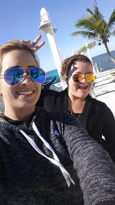 Elaine Chavez (@elainechavez19)