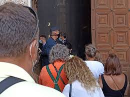 Oggi pomeriggio, 27 luglio, il medico giuseppe de donno si è tolto la vita. Rxv3hrdgeut5sm
