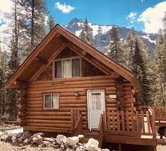 Big or small, rustic to luxury. 13 Epic Cabin Rentals Near Yellowstone National Park For 2021 Explore Now Or Never