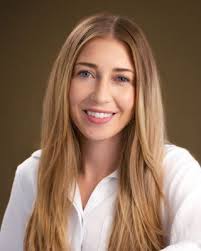 Emily Beaton, Registered Psychotherapist, Toronto, ON, M6G