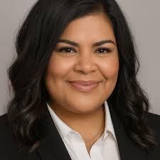 Myra Gutierrez (@MyraGutier70)