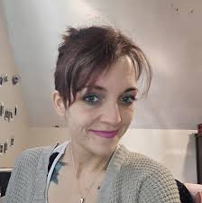 Light or dark pool liner? I am sooooo undecided, please help!