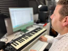 Stuart Penman (@PenmanStuart)