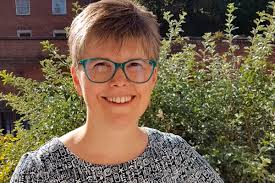 Writer Of The Week: Laura Tapper