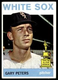 Chicago Cubs White Sox Gary (Willson Contreras of the Chicago Cubs is  greeted by Gary Jones)