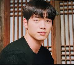 Seonghwa is so beautiful 🫦