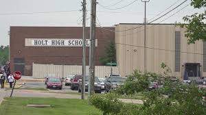 Discover wentzville places to stay and things to do for your next trip. Student Found With Loaded Gun At Holt High School In Wentzville Fox 2