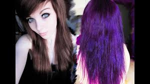 Blonde haare mit ansatz braun farben. Directions Auf Braunem Haar Dunkles Lila Ombre Tonen Youtube