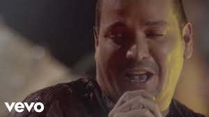 Traigo una Pena (Vuelve en Primera Fila