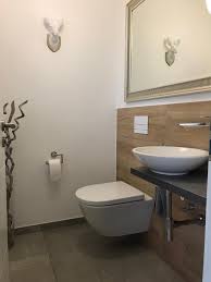 Baddesign Badezimmer Fussboden Gaste Wc Modern Badezimmer Wandfliesen