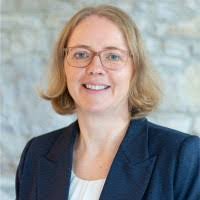 Maria Nilles's Instagram, Twitter & Facebook